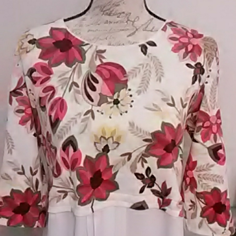 Karen Scott new blouse - Picture 2 of 3